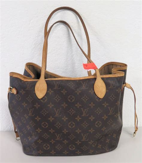 codice louis vuitton sp4047|Louis Vuitton luggage serial number.